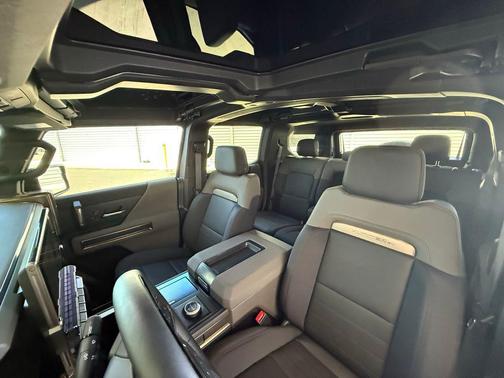 Void Black 2025 GMC HUMMER EV SUV 2X
