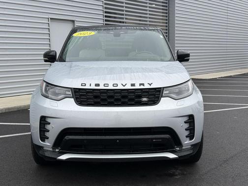 2023 Land Rover Discovery P300 S R-Dynamic