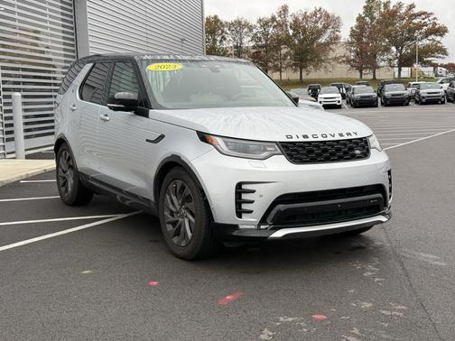 2023 Land Rover Discovery P300 S R-Dynamic