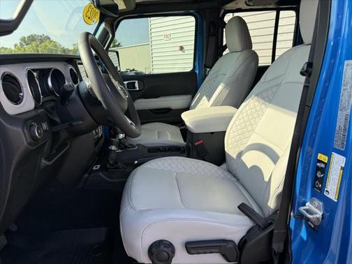 2023 Jeep Wrangler 4-Door High Altitude 4x4