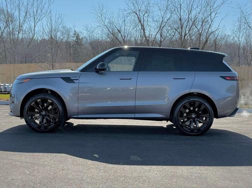 Eiger Gray Metallic 2025 Land Rover Range Rover Sport SE