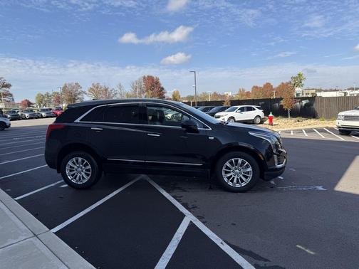 2018 Cadillac XT5 Base