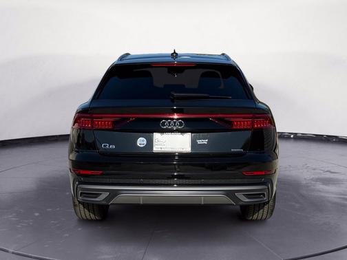 Mythos Black Metallic 2023 Audi Q8 55 Premium Plus