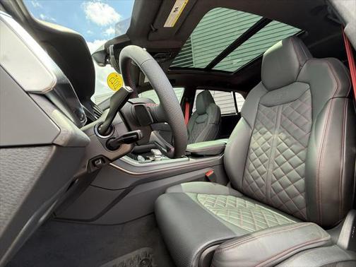 2025 Audi SQ8 4.0T Prestige