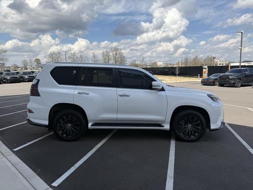 2023 Lexus GX 460 Premium