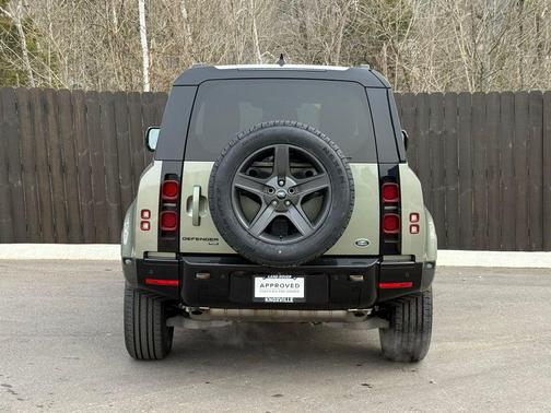 2023 Land Rover Defender 90 X-Dynamic SE