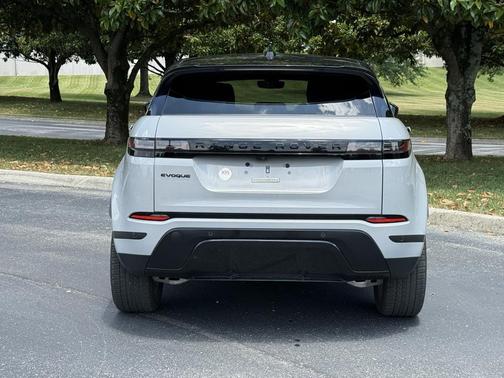 2025 Land Rover Range Rover Evoque Core S