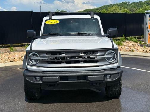 Oxford White 2023 Ford Bronco Big Bend
