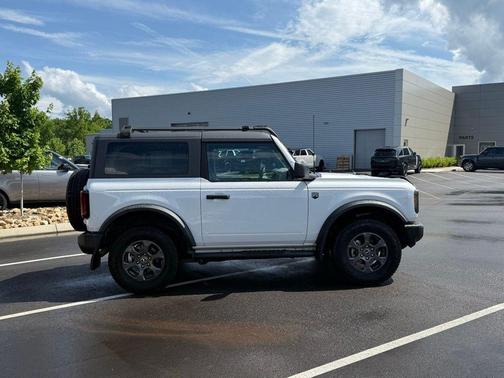 Oxford White 2023 Ford Bronco Big Bend