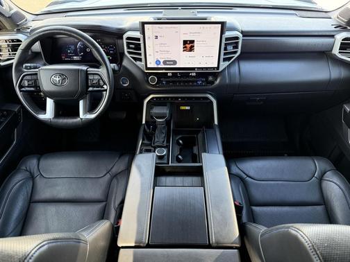 2024 Toyota Tundra Hybrid Platinum