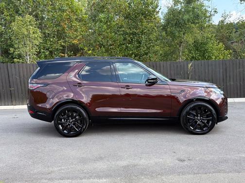 Sedona Red 2026 Land Rover Discovery Gemini Edition AWD