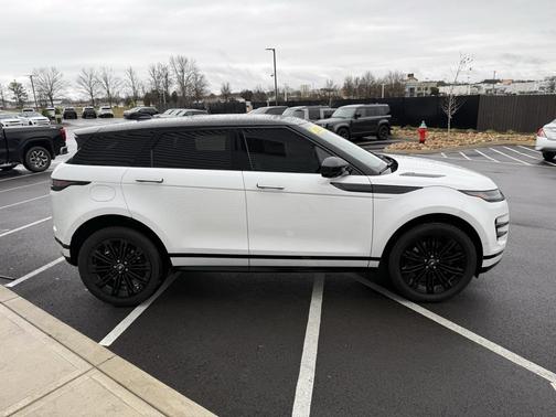 2026 Land Rover Range Rover Evoque Dynamic SE