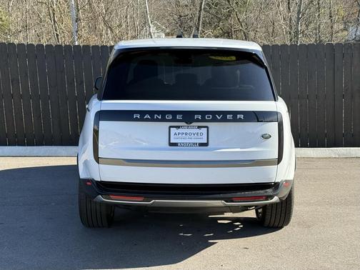 2023 Land Rover Range Rover P400 SE