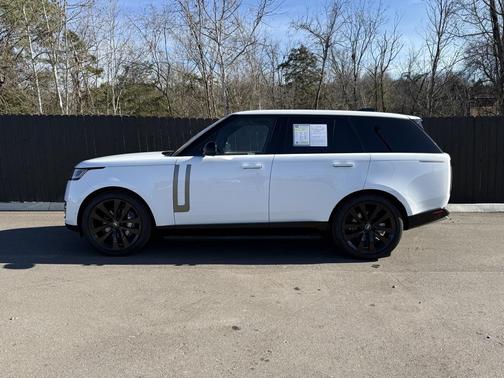 2023 Land Rover Range Rover P400 SE