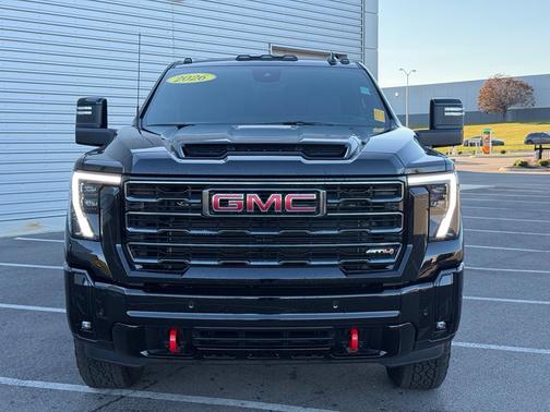 Onyx Black 2026 GMC Sierra 2500 AT4