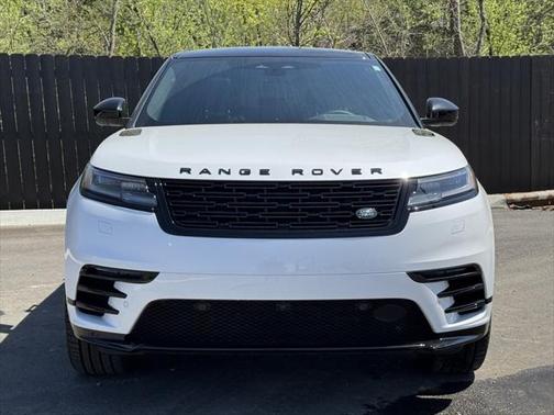 2026 Land Rover Range Rover Velar P400 Dynamic SE