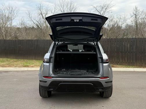 2026 Land Rover Range Rover Evoque Dynamic SE