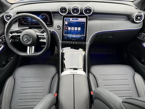 2025 Mercedes-Benz GLC 350e Base