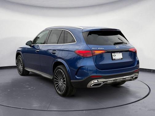 2025 Mercedes-Benz GLC 350e Base