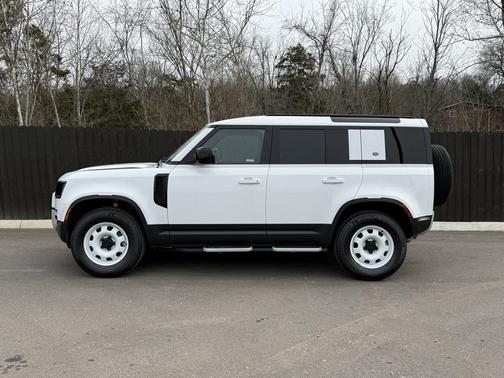 2023 Land Rover Defender 110 Standard