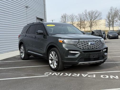 2023 Ford Explorer Platinum