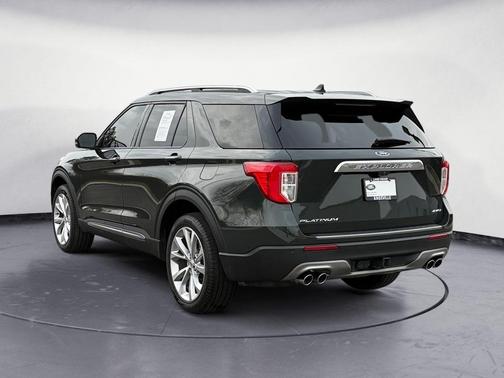 2023 Ford Explorer Platinum