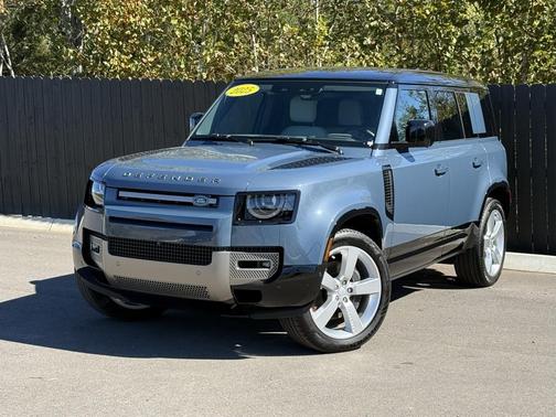 2025 Land Rover Defender 110 P500 X-Dynamic SE