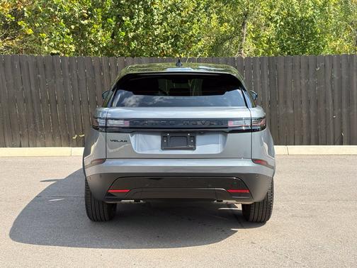 Zadar Grey Prem Met 2026 Land Rover Range Rover Velar P250 S