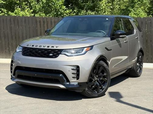 2025 Land Rover Discovery P360 Dynamic SE