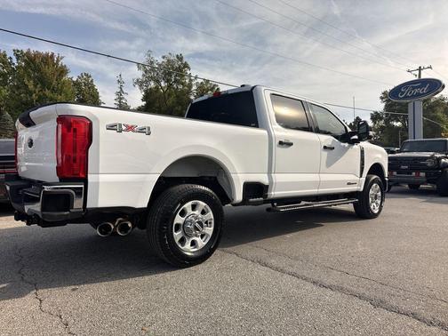 2024 Ford F-350 XLT