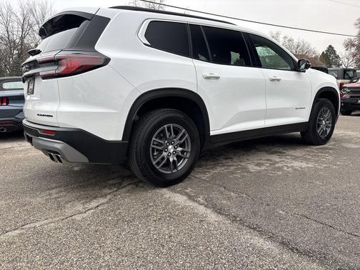 2025 GMC Acadia AWD Elevation