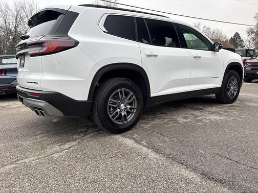 2025 GMC Acadia AWD Elevation