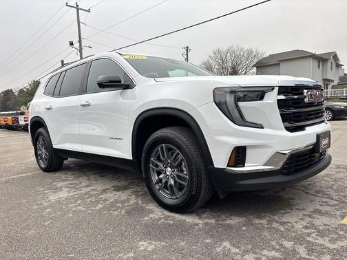 2025 GMC Acadia AWD Elevation