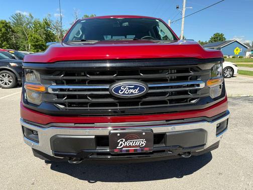 Ruby Red Metallic Tinted Clearcoat 2026 Ford F-150 XLT