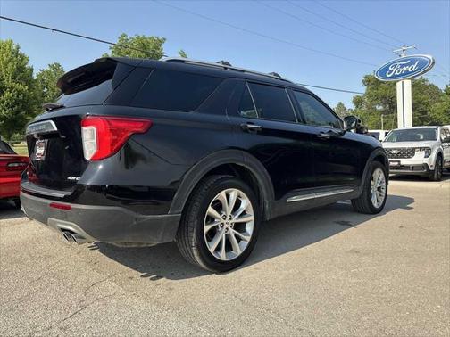 2022 Ford Explorer Platinum