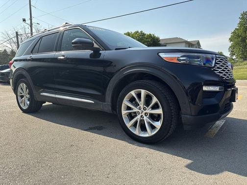 2022 Ford Explorer Platinum