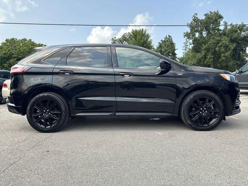 2024 Ford Edge ST Line