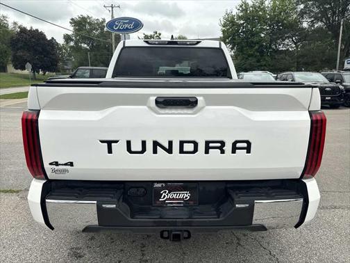 2022 Toyota Tundra SR5