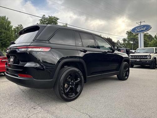 2023 Jeep Grand Cherokee Limited X