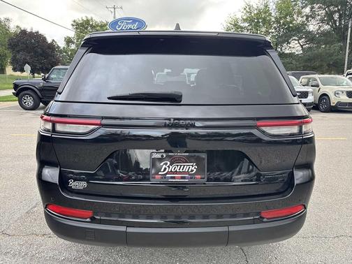 2023 Jeep Grand Cherokee Limited X