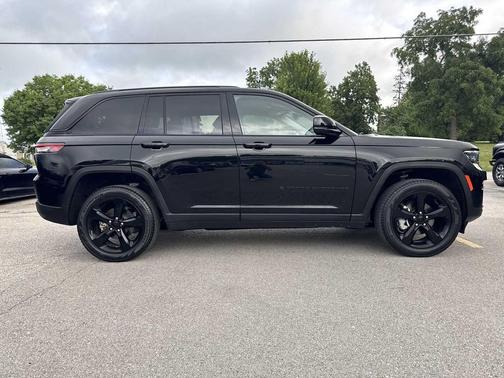 2023 Jeep Grand Cherokee Limited X