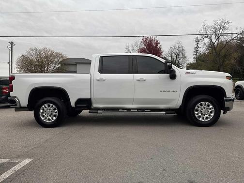 2023 Chevrolet Silverado 2500 LT