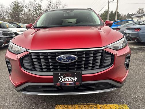 2026 Ford Escape Platinum