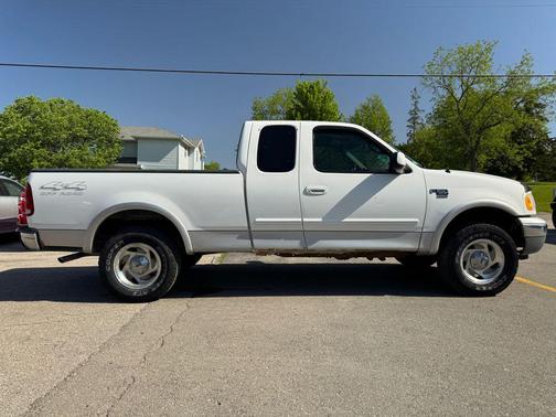 Oxford White Clearcoat 2000 Ford F-150 XLT