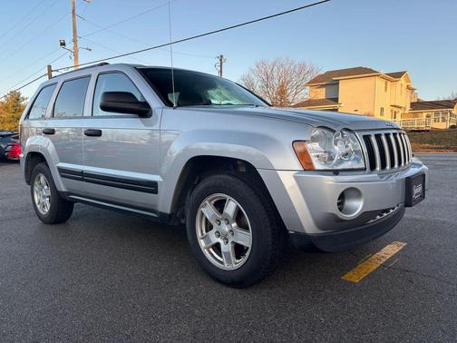 2005 Jeep Grand Cherokee Laredo