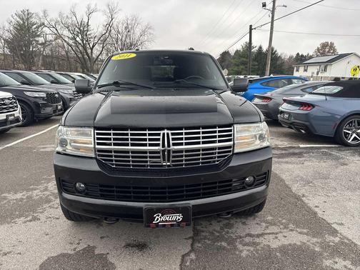 2011 Lincoln Navigator Base