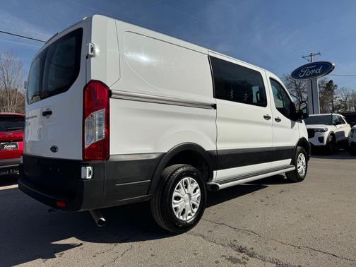 2024 Ford Transit-250 Base