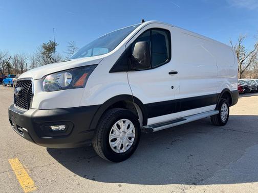 2024 Ford Transit-250 Base