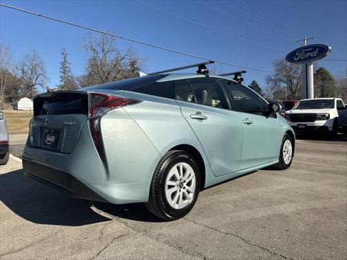 2016 Toyota Prius Two