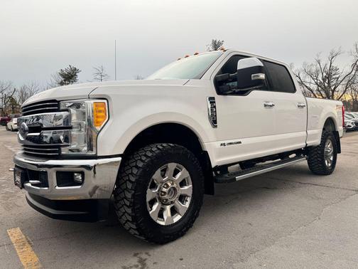 2017 Ford F-350 Lariat
